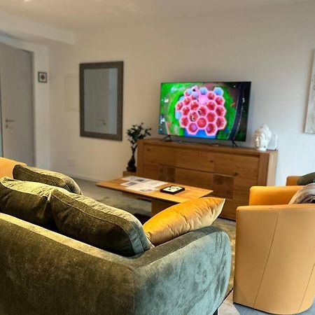 Labpark Relax Apartment Melano Eksteriør billede